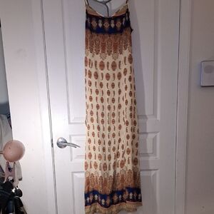 🌻 Boho Goddess Vibes | Oxford Circus Maxi Dress with Side Slits